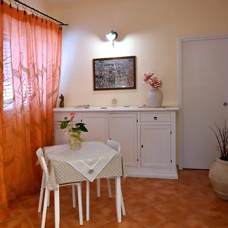 Balconcino Sugli Ulivi Bed & Breakfast Noto